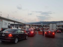 Cuentos de conductores se han visto afectados por el bloqueo en la carretera México-Cuernavaca. ESPECIAL