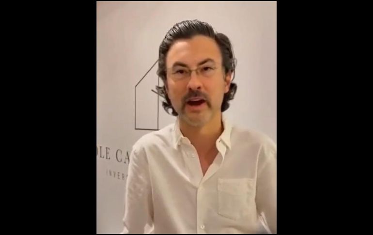 El contenido del video, en el que un grupo de jóvenes cuentan los resultados de sus ventas inmobiliarias, ha provocado infinidad de parodias, memes y críticas. TWITTER / @nefasti