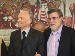 Alejandro Gertz Manero, fiscal general de la República, al lado de Julio Shcerer, exconsejero jurídico de la Presidencia. SUN/Archivo