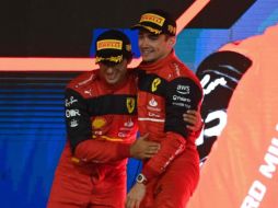 ¡Qué forma de estrenar el reglamento de la F1 para el equipo Ferrari! AFP/O. Kose