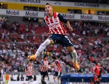 Roberto Alvarado será uno de los representantes de Chivas en la eliminatoria mundialista. IMAGO7