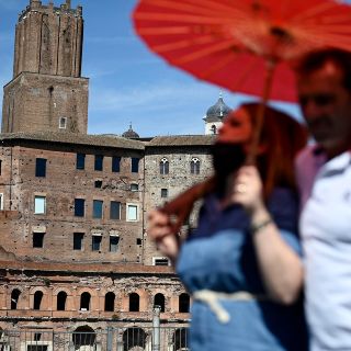 La OMS lamenta que europeos levantaran "brutalmente" restricciones anti COVID