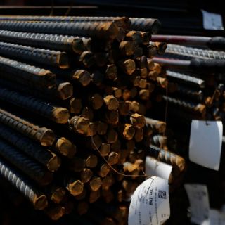 Estados Unidos y el Reino Unido acuerdan el fin de aranceles al acero y aluminio