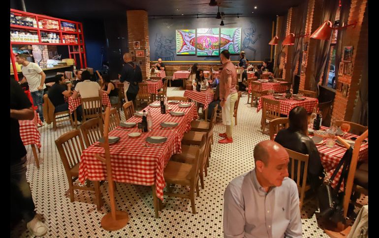 certificación de pizzería napolitana del restaurante Pinocchio. GENTE BIEN JALISCO/Antonio Martínez