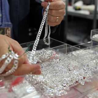 Guerra entre Rusia y Ucrania impacta en materia prima de joyería: Sedeco