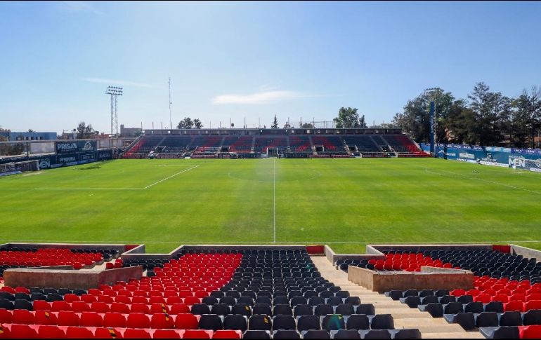 COMPLICADO. El principal problema para el Tepatitlán sería su Estadio, pues el requisito es contar con inmueble de mínimo 20 mil aficionados de capacidad. Al Estadio Gregorio Tepa Gómez, solo le caben 8 mil. IMAGO7
