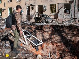 Los distintos ataques a las ciudades de Ucrania fueron documentados por la población. EFE/EPA/V. Zhlobsky