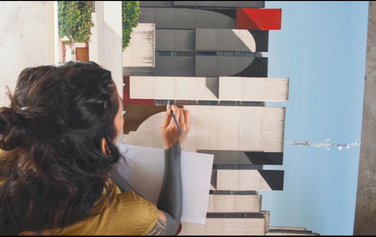 “Fotostreetart”. La exposición representa la primera etapa de un proyecto que busca “ser itinerante, y he pensado en que podría ensayar con las premisas y materiales pero en diferentes soportes”, afirma Carmen Linares. Cortesía/ Carmen Linares