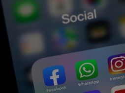 Las empresas tendrán que tener la opción de instalar una tienda de aplicaciones móviles distinta a la que ofrece la marca del dispositivo. EFE/ARCHIVO