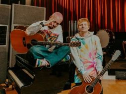 “Sigue”, un tema alegre de reggaetón y baile similar a Balvin, y “Forever my love”, una bella balada de amor característica a Sheeran. ESPECIAL/Universal Music