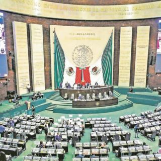 Oposición asegura que cambiará la reforma eléctrica