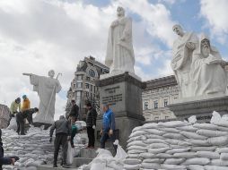 En la región de Kiev en las últimas 24 horas hubo más de 30 bombardeos por parte de las tropas rusas. EFE / S. Dolzhenko