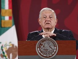 Respecto de los energéticos, AMLO remarca que el Gobierno federal está subsidiando al 100% el precio de las gasolinas, y llama a los empresarios a no cometer abusos. EFE / J. Méndez