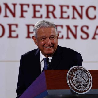 Loret de Mola desmiente tuit que AMLO exhibió en la "mañanera"