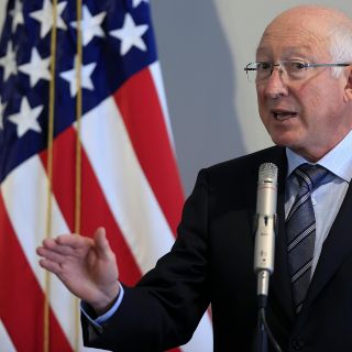 Embajador de EU admite que hay "muchísimo" por hacer en México