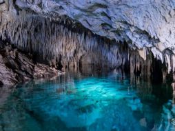 Cenote Dos Ojos. Ubicado en Tulum. Especial