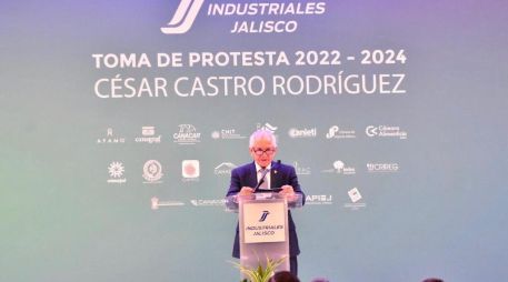 En la imagen César Castro Rodríguez durante su toma de protesta como coordinador del CCIJ para el periodo 2022-2024. ESPECIAL /