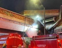 El incendio en el Mercado San Juan de Dios se registró esta madrugada. ESPECIAL