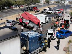 El choque ocurrió en el Periférico y Juan Pablo Segundo, en la colonia Santa Cecilia. ESPECIAL