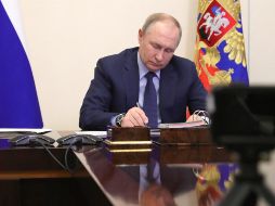 Alemania y Francia se preparan para un posible cese de importación de gas ruso. EFE/ M. KLIMENTYEV