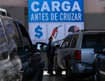 Señalan que algunas gasolineras cercadas a la frontera han experimentado en el último mes un aumento de las ventas del 6%. GETTY IMAGES /
