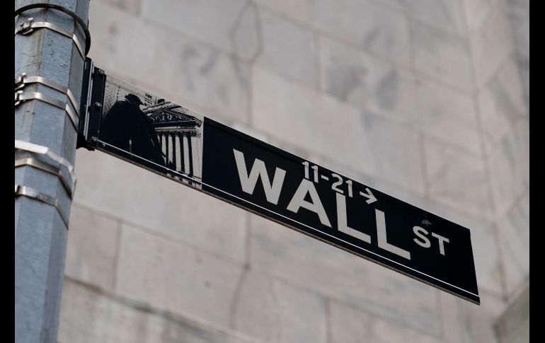 Wall Street termina al alza después de una jornada de altibajos. AP/J.  Minchillo