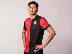 Atlas sacó a la venta un jersey conmemorativo por los dos campeonatos que poseen en la Primera División; su valor es de casi tres mil pesos. TWITTER/AtlasFC