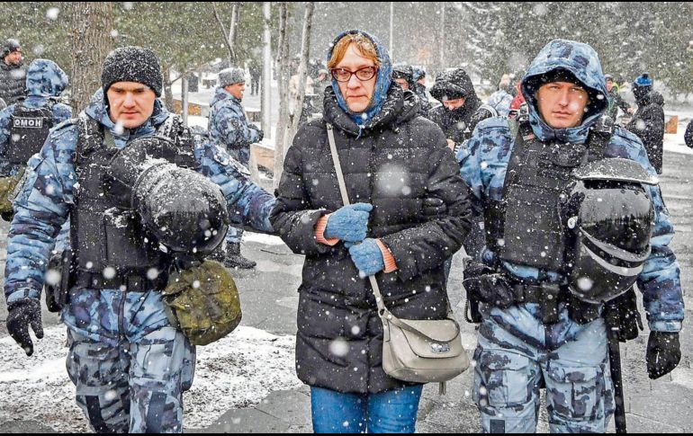 Ciudadanos se organizaron en redes sociales para realizar la manifestación AFP