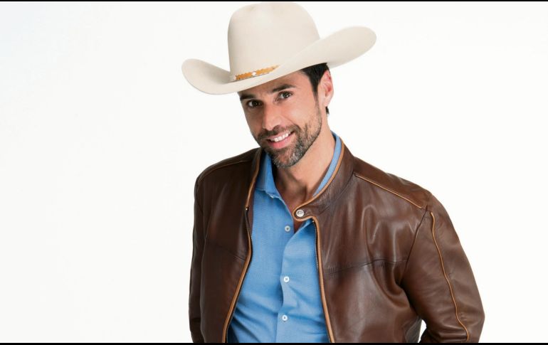 Matías Novoa. El actor chileno radicado en México desde 2007, inició su carrera como modelo. ESPECIAL/Televisa