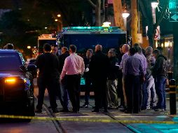 La Policía mantiene prohibido el paso a la zona comprendida entre las calles 9 y 13 y J y L mientras dura la investigación. AP / R. Pedroncelli