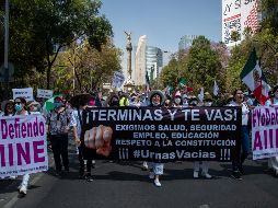 Los manifestantes salieron en defensa del Instituto Nacional Electoral (INE) con las consignas 