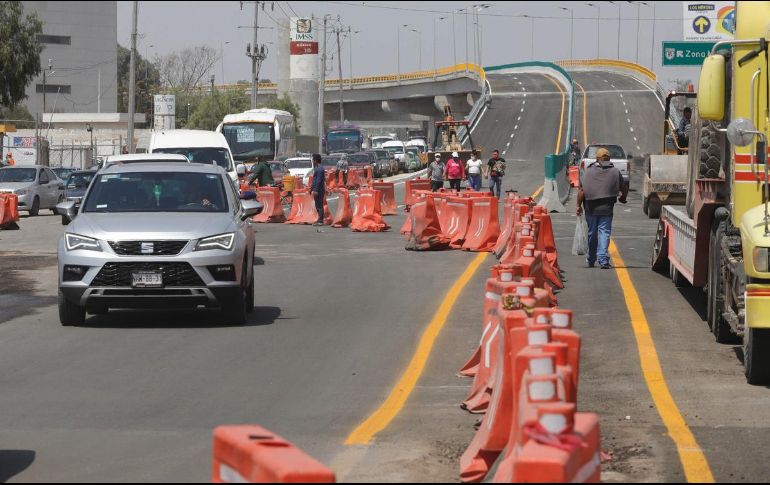 Autoridades recomiendan revisar tu vehículo antes de salir a carretera. SUN / ARCHIVO