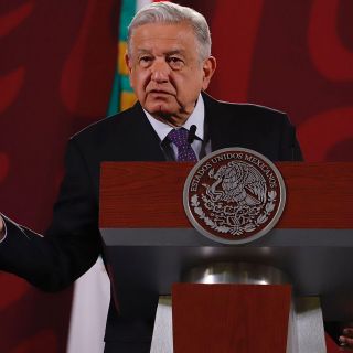 AMLO analiza poner precios máximos a productos de la canasta básica