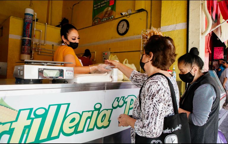 En las últimas dos semanas, el precio del kilo de tortilla pasó de 20 a 23 pesos. EL INFORMADOR/G. Gallo