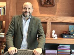 Ricardo Villanueva destaca austeridad y cobertura en prepas UdeG