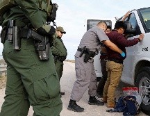 Se calcula que, una vez levantadas las medidas sanitarias por el COVID, alrededor de 18 mil migrantes intentarán atravesar la frontera. EFE/ARCHIVO