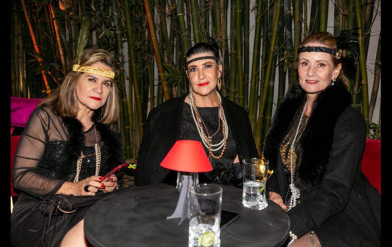 Beatriz Ochoa, Pilar González y Mariana Urrea. GENTE BIEN JALISCO/Jorge Soltero
