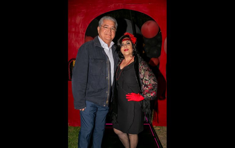 Andrés Verduzco y Maty Morales. GENTE BIEN JALISCO/Jorge Soltero