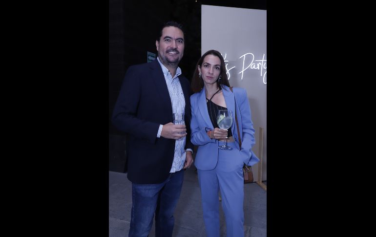 Mario Velázquez y Airam Cisneros. GENTE BIEN JALISCO/ Claudio Jimeno