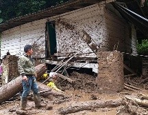 Habitantes de la zona afectada y autoridades siguen con los trabajos de rescate y limpieza. EFE/Gobierno de Antioquia