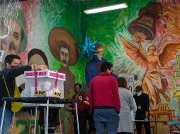 Algunos otros ciudadanos estuvieron a favor de este ejercicio, y pidieron que se realice con otros funcionarios. EFE /  I. Esquivel