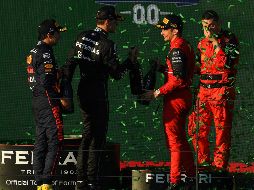 Checo parece mejor adaptado al nuevo auto que su compañero, su rendimiento es constante, de continuar así, se convertirá en un aspirante legítimo al título. EFE / J. Ross