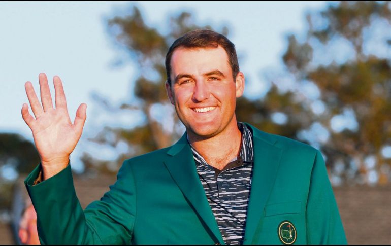 Soñado. Scottie Scheffler vistió por primera vez la chaqueta verde del Masters de Augusta. Especial/ Sofía Casitello