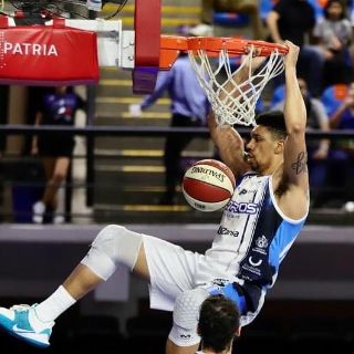 Astros de Jalisco exponen su liderato ante Halcones