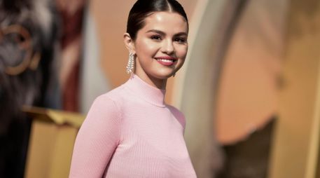 En 2017 Selena tuvo que ser sometida a un trasplante de riñón, como secuela grave del lupus que padece, para lo cual su amiga la actriz Francia Raisa le donó uno de sus riñones. AP / ARCHIVO