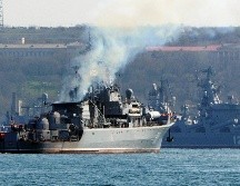 El 24 de marzo, un mes después del inicio de la invasión rusa de Ucrania, la marina ucraniana afirmó haber destruido otro barco ruso anclado en el puerto de Berdiansk. AFP