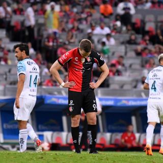 Mazatlán sorprende a los Zorros