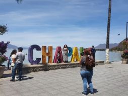 Los turistas que visitan Chapala afirmaron que Jalisco los sorprendió. EL INFORMADOR / Y. Mora