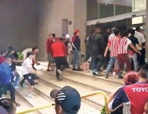Un grupo de aficionados rojiblancos realizaron destrozos en el hotel donde Chivas se concentra previo al juego contra Cruz Azul. SUN/O. Torres