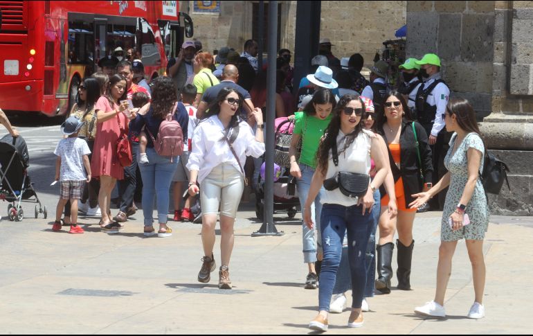 El gobierno de Guadalajara informó que guías certificados ofrecen recorridos gratuitos por distintas zonas de la ciudad. EL INFORMADOR/A. Camacho